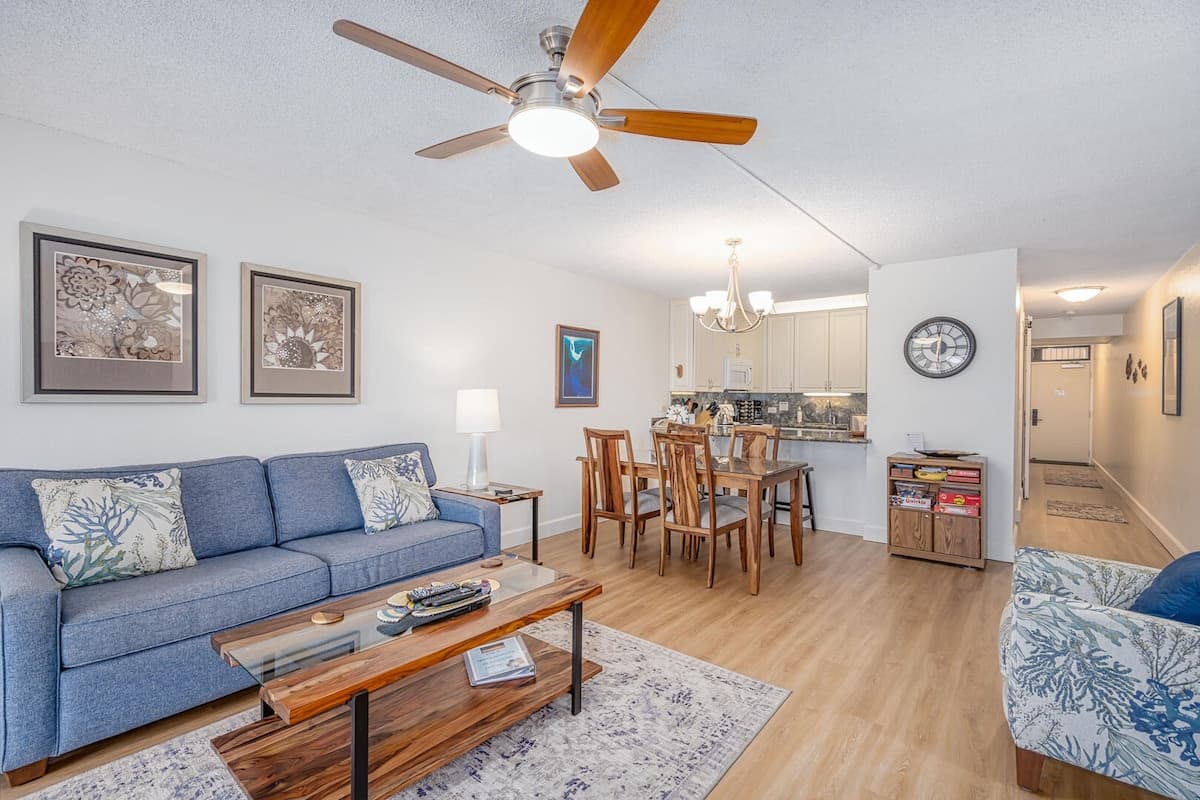 Condo in Kihei · ★4.85 · 1 bedroom · 2 beds · 2 private baths - Photo 3