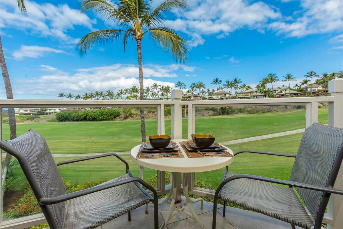 Condo in Kihei · ★4.61 · 1 bedroom · 2 beds · 2 shared baths - Photo 2