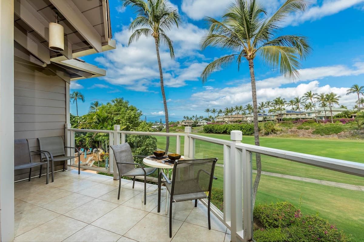 Condo in Kihei · ★4.61 · 1 bedroom · 2 beds · 2 shared baths - Photo 1