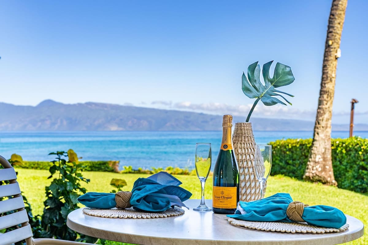 Breathtaking Oceanfront Studio Napili Shores A106 - Photo 1