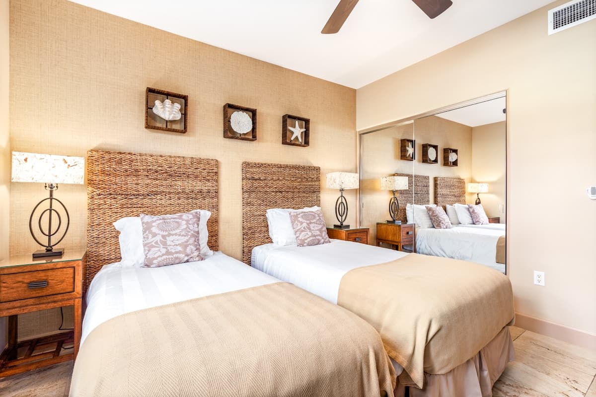 Condo in Waikoloa Village · ★4.95 · 2 bedrooms · 3 beds · 2 baths - Photo 5