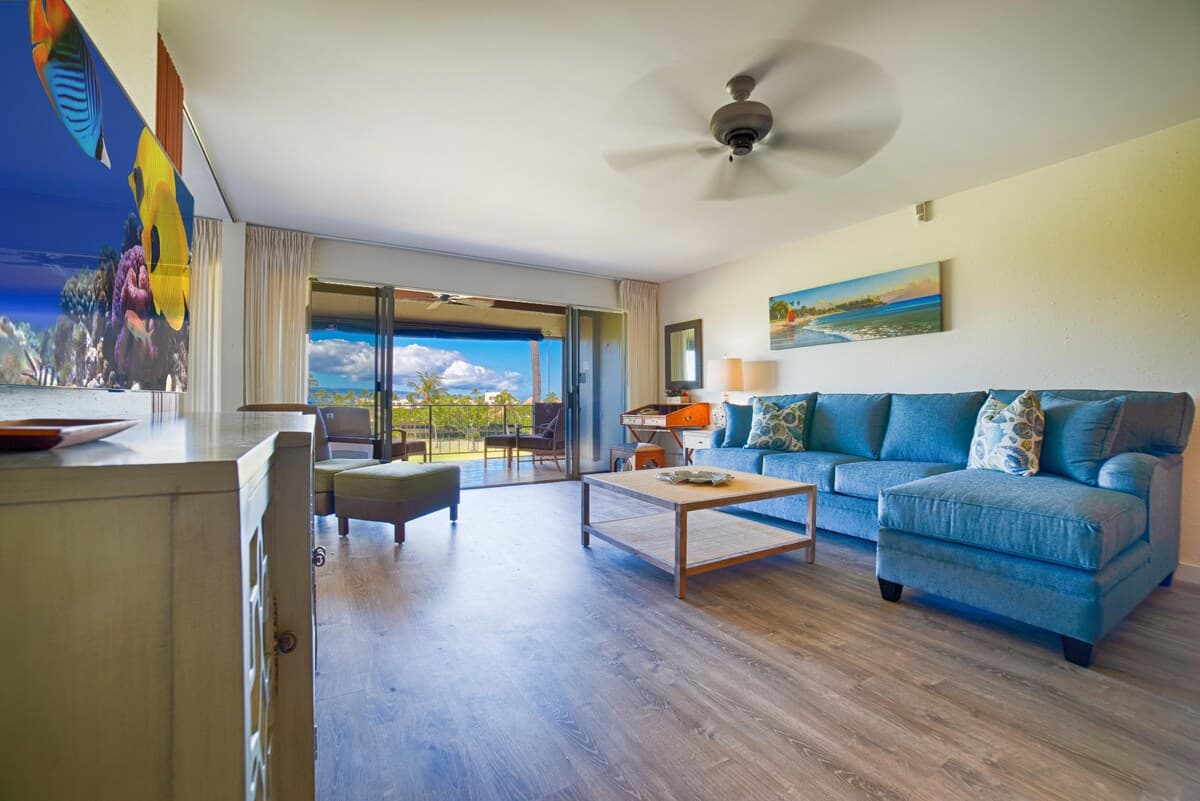 Condo in Lahaina · ★5.0 · 1 bedroom · 2 beds · 1 bath - Photo 4