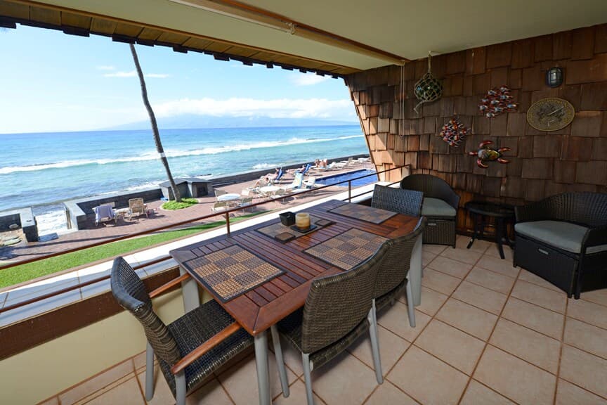 Condo in Lahaina · ★4.84 · 1 bedroom · 1 bed · 1 bath - Photo 1
