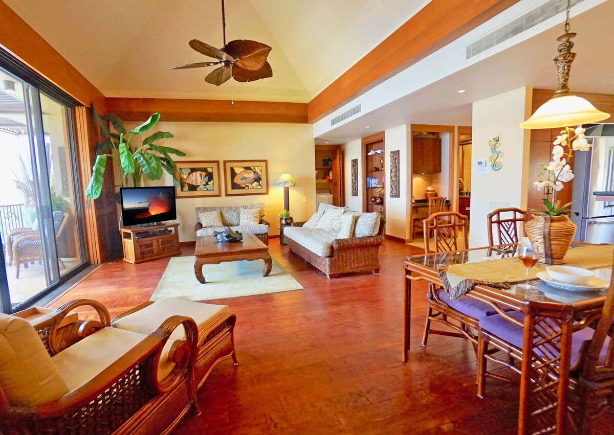 Condo in Waimea · ★5.0 · 2 bedrooms · 2 beds · 2.5 baths - Photo 4