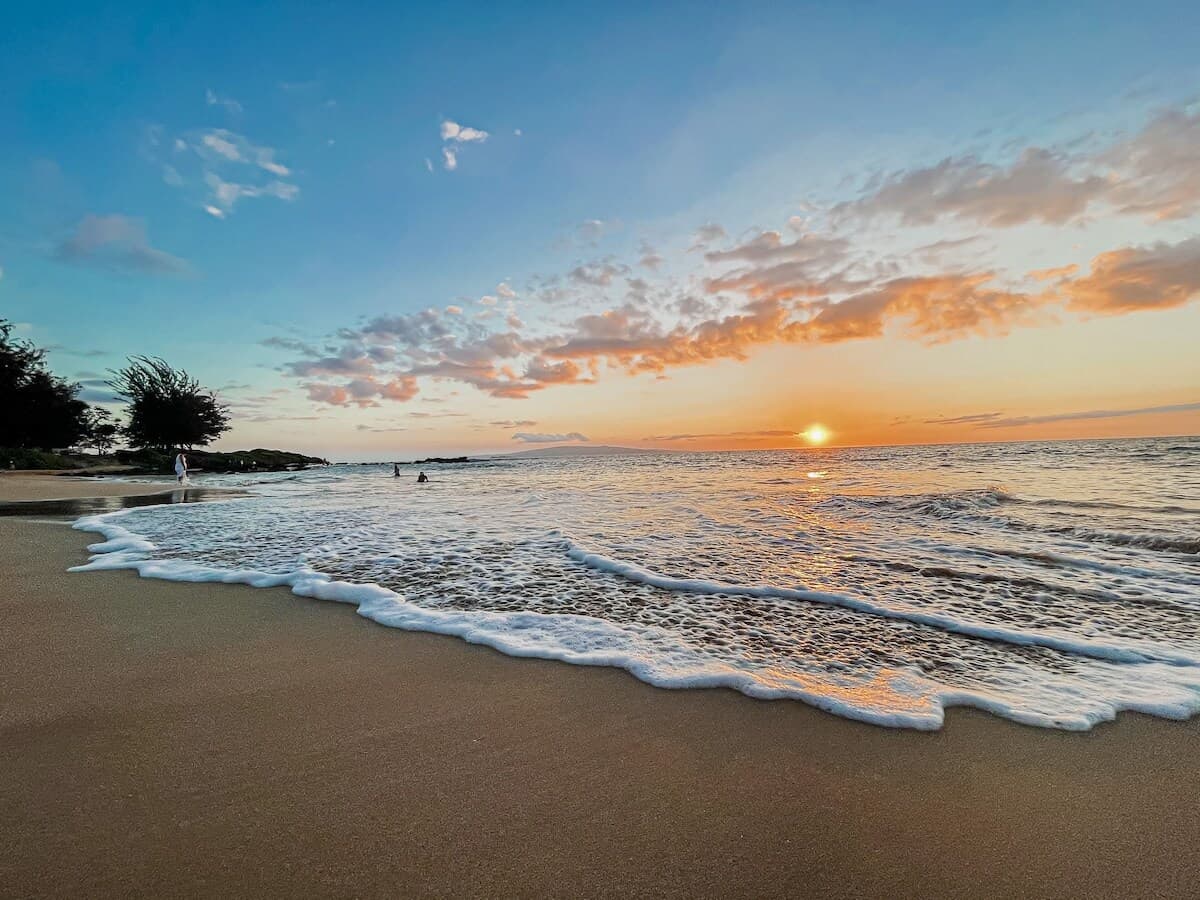Condo in Kihei · ★4.58 · 1 bedroom · 2 beds · 1 bath - Photo 2