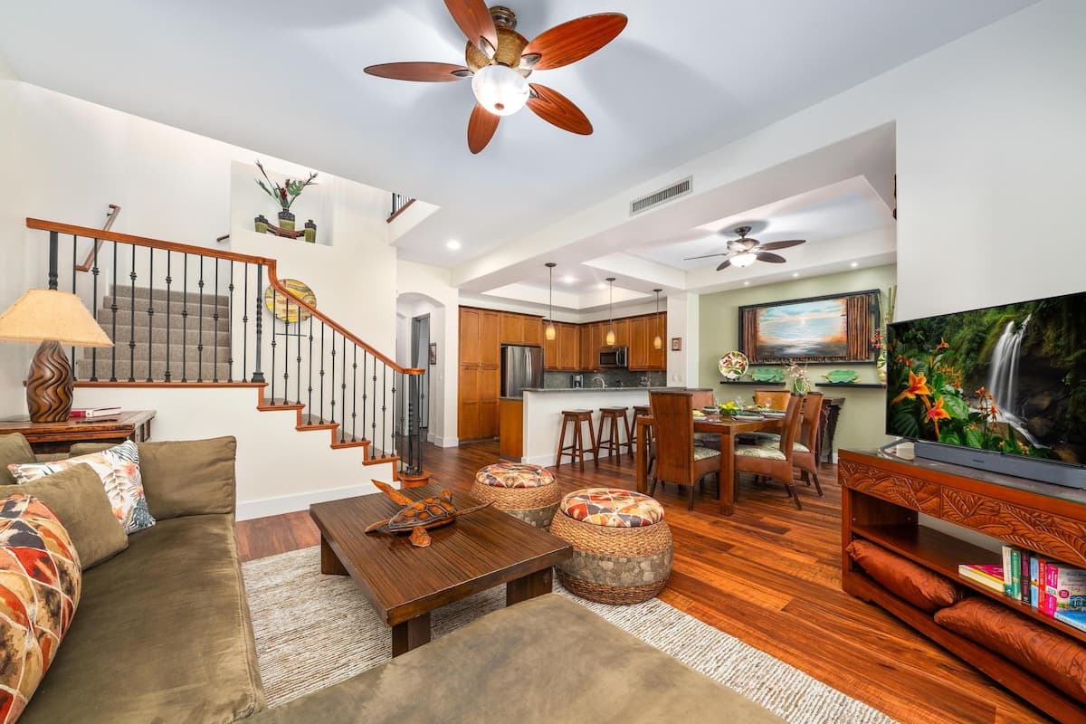 Townhouse in Waimea · ★4.86 · 2 bedrooms · 4 beds · 2.5 baths - Photo 1