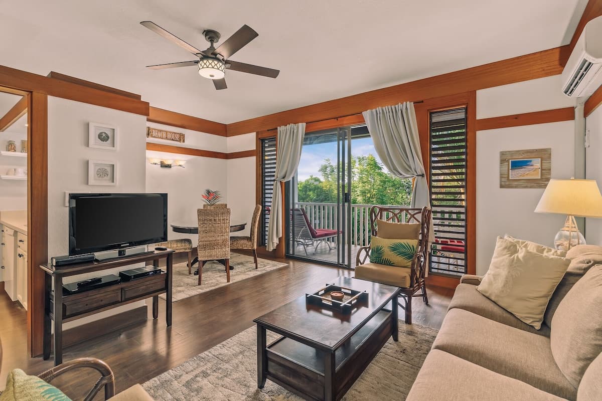 Condo in Koloa · ★4.75 · 1 bedroom · 2 beds · 1 private bath - Photo 1