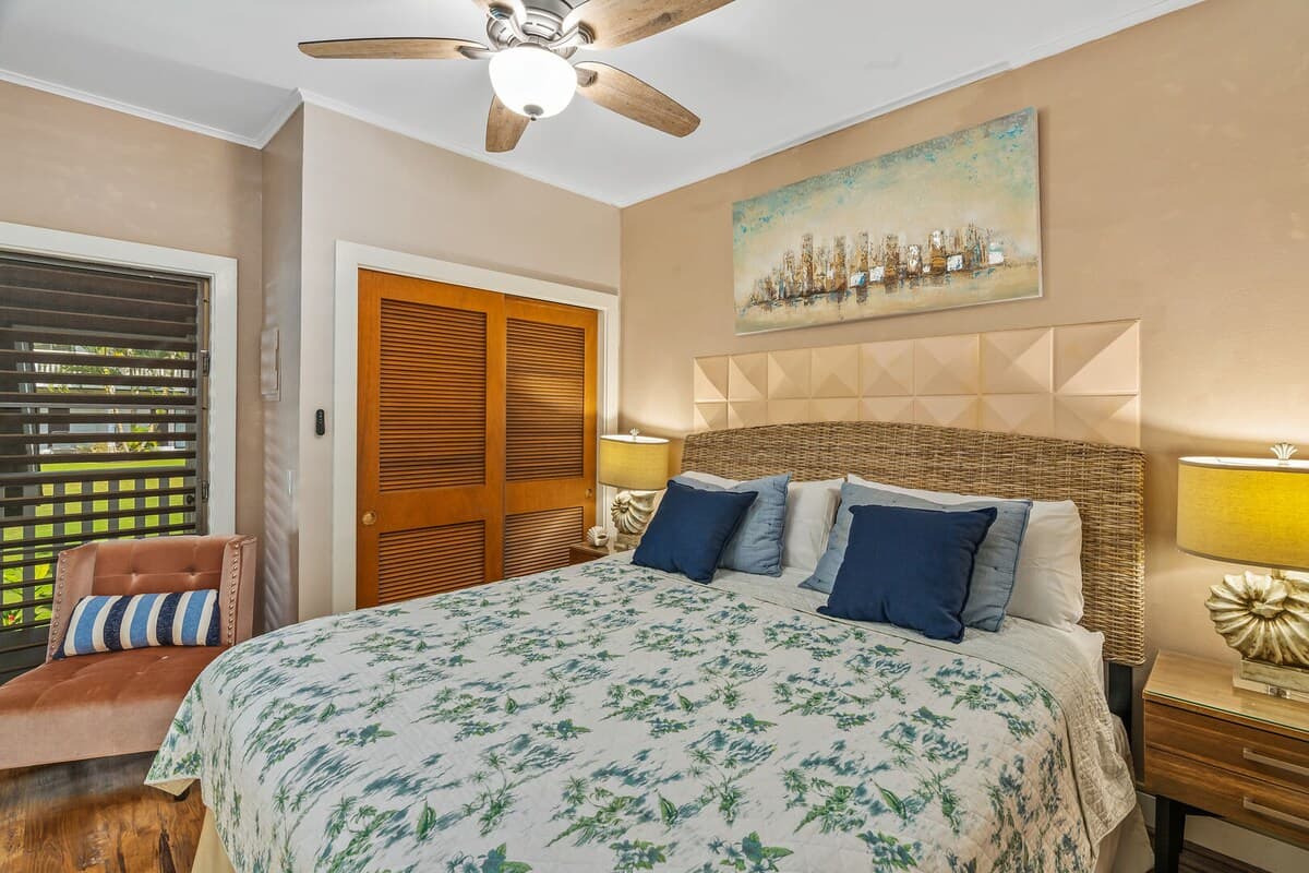 Condo in Koloa · ★4.92 · 1 bedroom · 2 beds · 1 private bath - Photo 4
