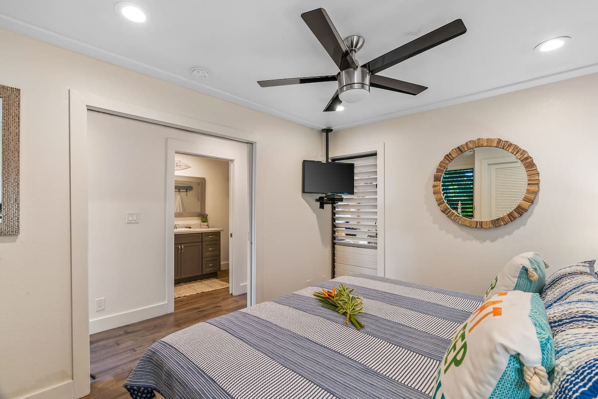 Condo in Koloa · ★4.61 · 1 bedroom · 2 beds · 1 private bath - Photo 5