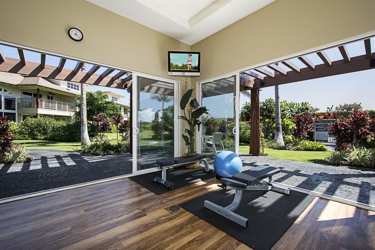 Villa in Waikoloa Village · ★4.8 · 2 bedrooms · 2 beds · 2 baths - Photo 3