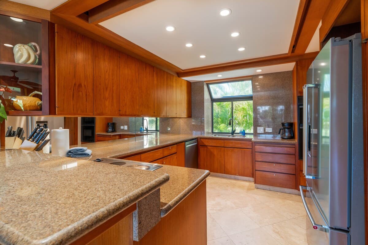 Condo in Waimea · ★4.75 · 2 bedrooms · 2 beds · 2.5 baths - Photo 5