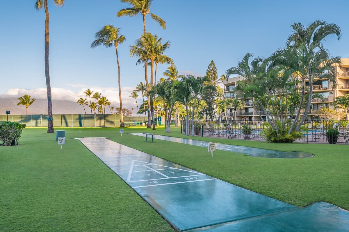 Condo in Kihei · ★4.81 · 2 bedrooms · 3 beds · 2 shared baths - Photo 5