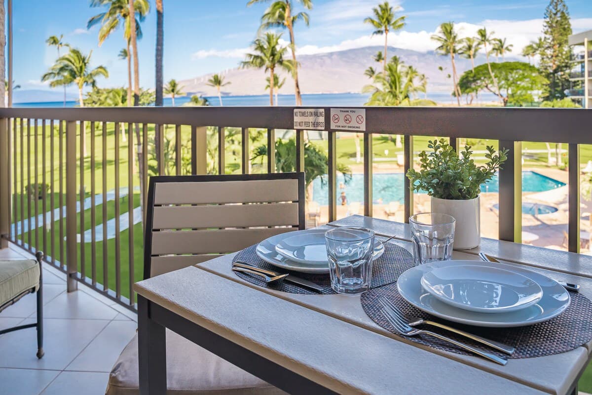 Condo in Kihei · ★4.81 · 2 bedrooms · 3 beds · 2 shared baths - Photo 2