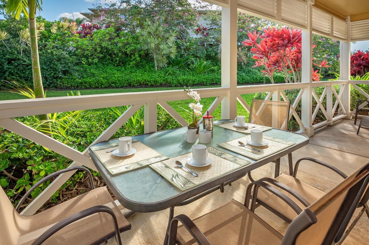 Condo in Princeville · ★4.75 · 3 bedrooms · 4 beds · 2.5 baths - Photo 1