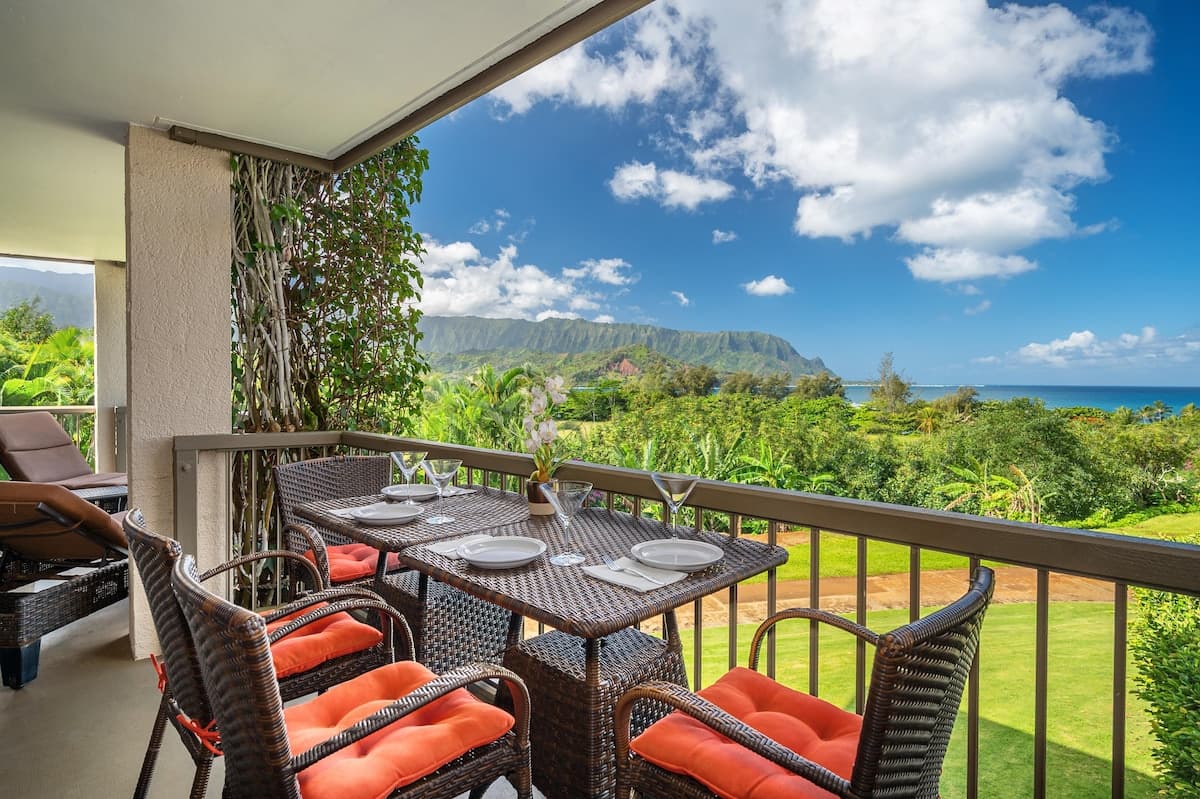 Condo in Princeville · ★4.75 · 1 bedroom · 4 beds · 1 bath - Photo 1