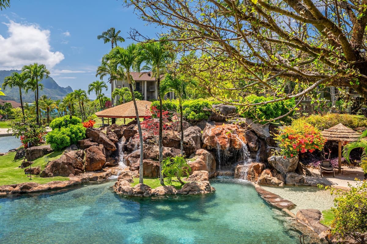 Condo in Princeville · ★4.5 · 1 bedroom · 3 beds · 2 baths - Photo 2