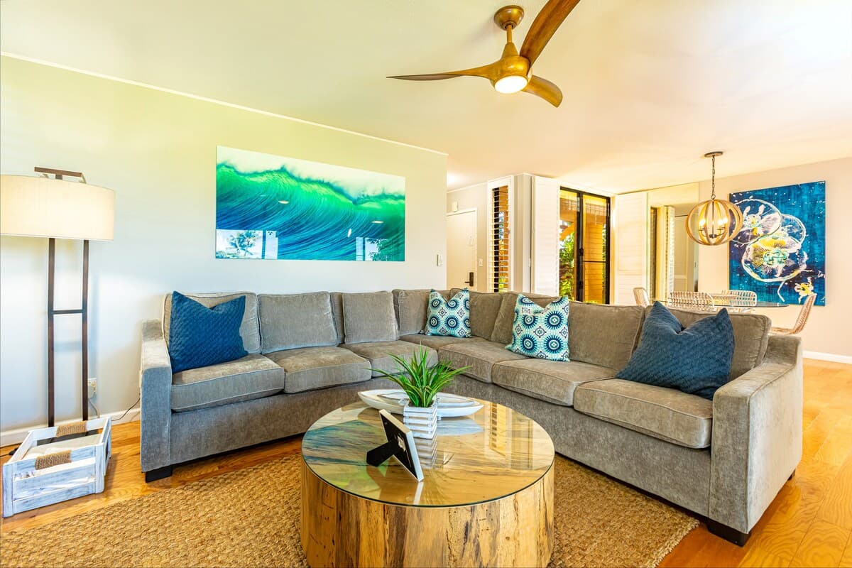 Condo in Kihei · ★4.75 · 1 bedroom · 2 beds · 2 baths - Photo 4