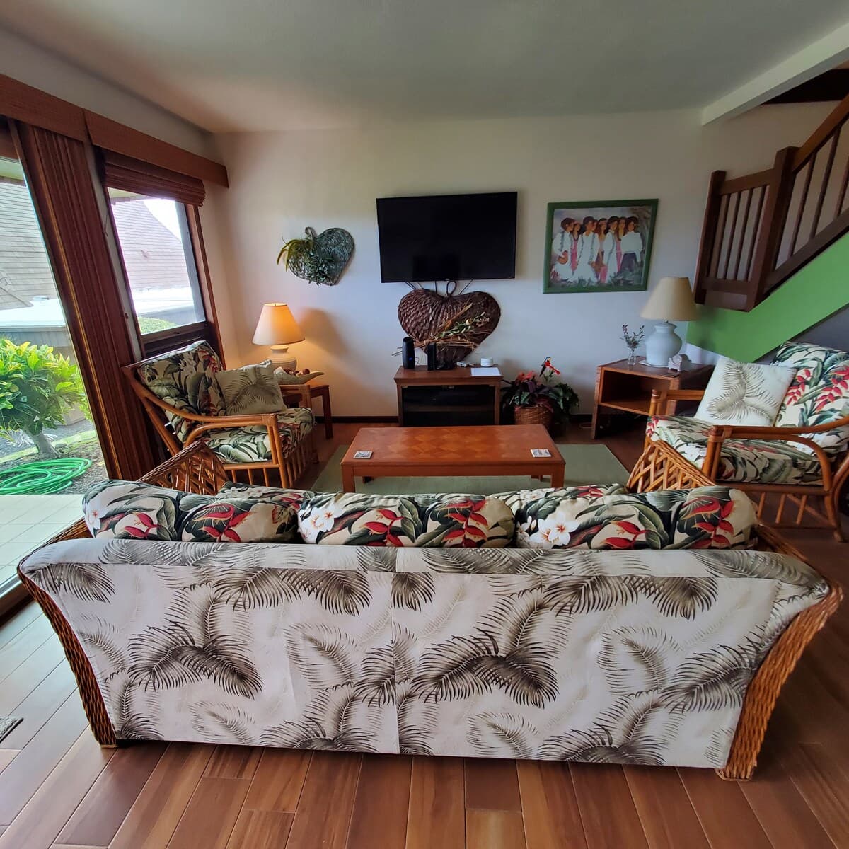 Condo in Naalehu · ★4.85 · 2 bedrooms · 3 beds · 2 shared baths - Photo 3