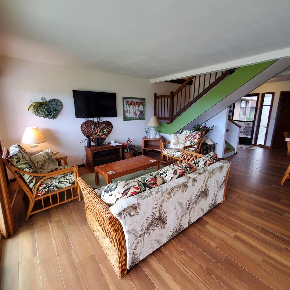 Condo in Naalehu · ★4.85 · 2 bedrooms · 3 beds · 2 shared baths - Photo 4