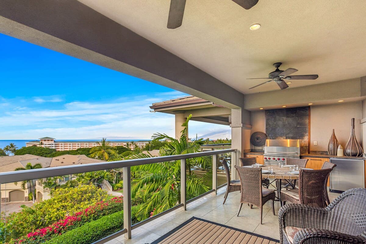 Villa in Wailea · ★4.88 · 3 bedrooms · 4 beds · 3.5 baths - Photo 3