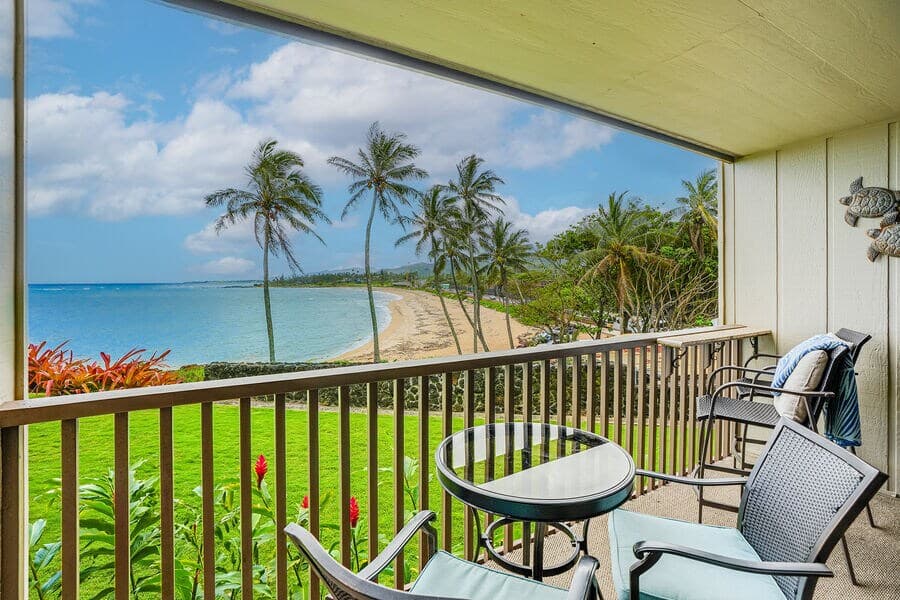 Condo in Kapaa · ★4.75 · 1 bedroom · 2 beds · 1 bath - Photo 3