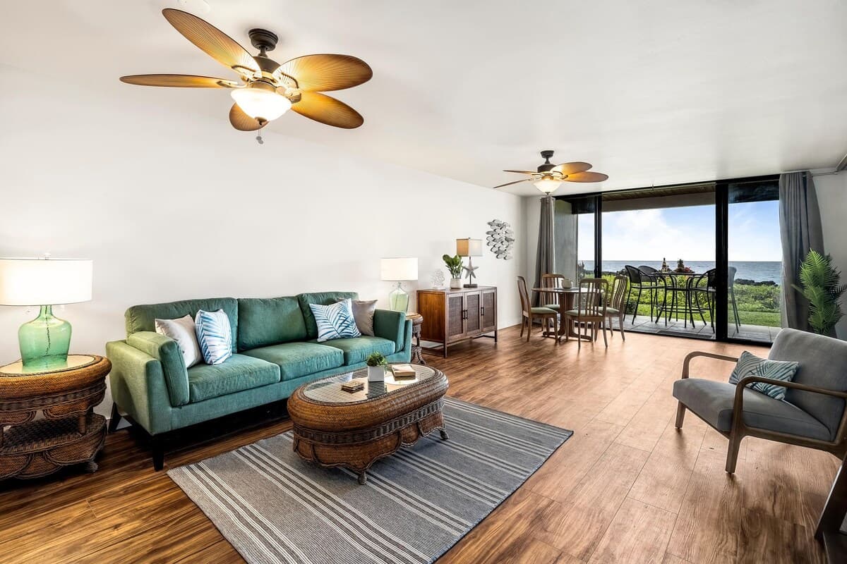 Condo in Kailua-Kona · ★4.98 · 2 bedrooms · 3 beds · 2 baths - Photo 4