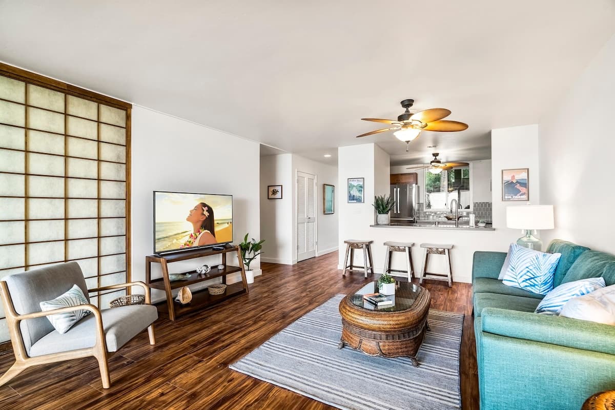 Condo in Kailua-Kona · ★4.98 · 2 bedrooms · 3 beds · 2 baths - Photo 5