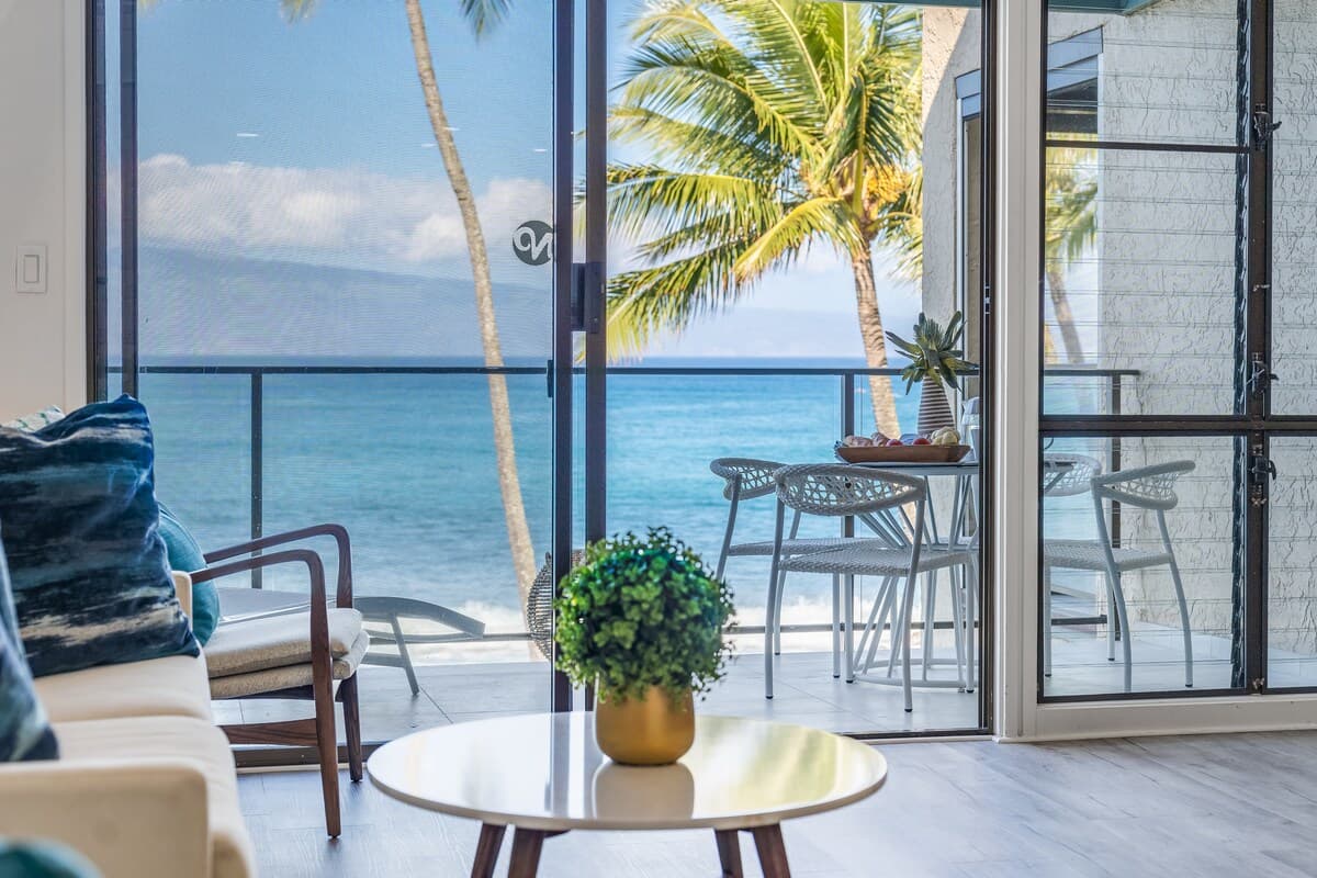Condo in Lahaina · ★4.58 · 2 bedrooms · 4 beds · 2 baths - Photo 1