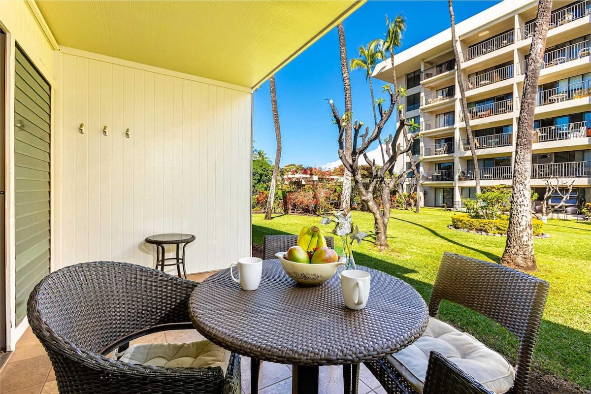 Condo in Kihei · ★4.69 · 2 bedrooms · 3 beds · 2 private baths - Photo 1