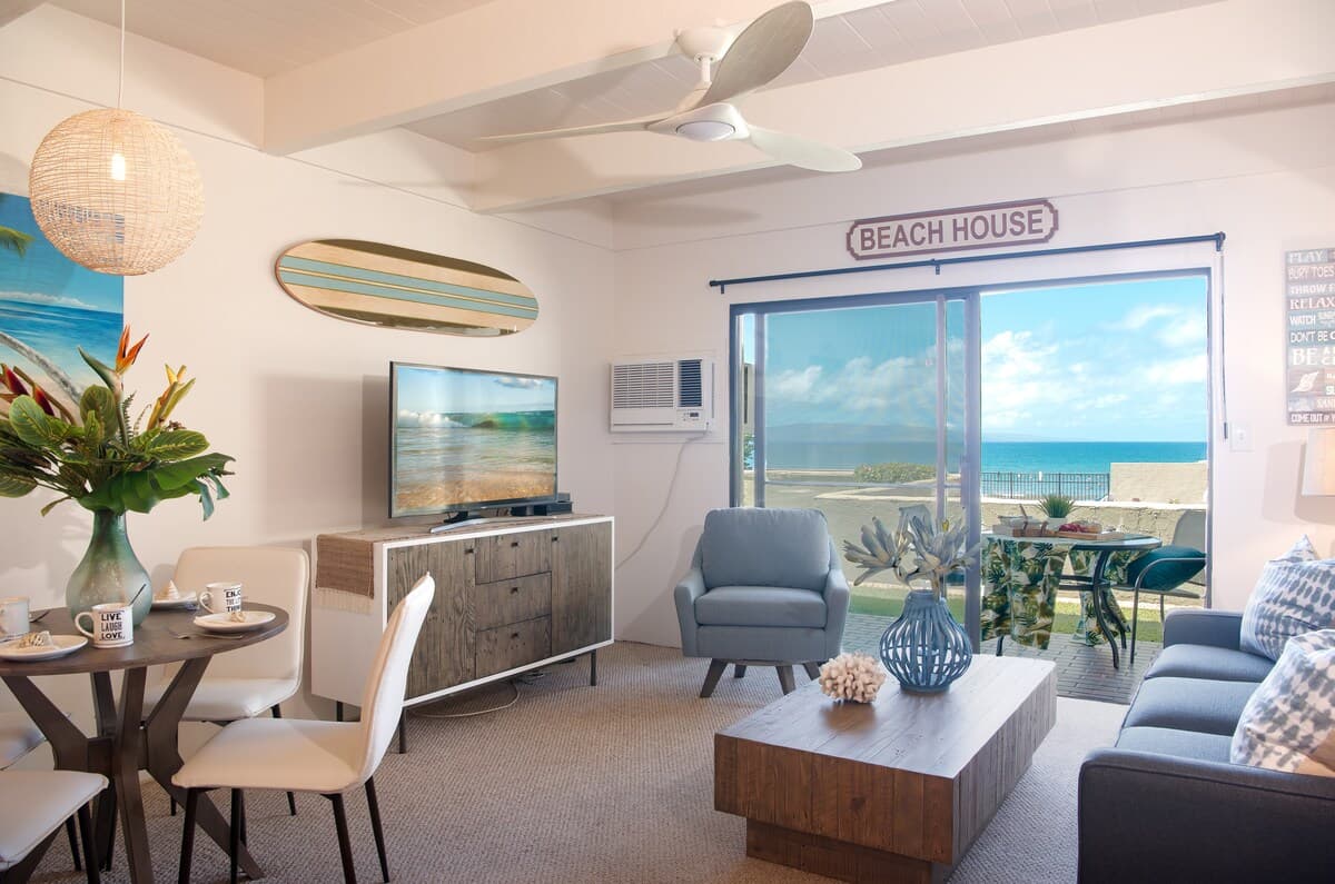 Condo in Kihei · ★4.89 · 1 bedroom · 2 beds · 1 bath - Photo 2