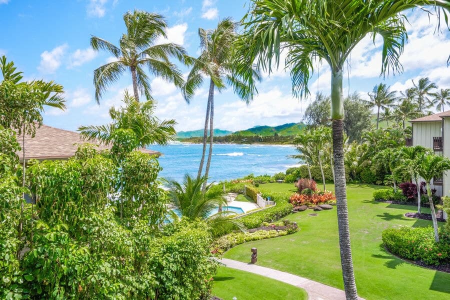 Condo in Kapaa · ★4.8 · 1 bedroom · 1 bed · 2 baths - Photo 3