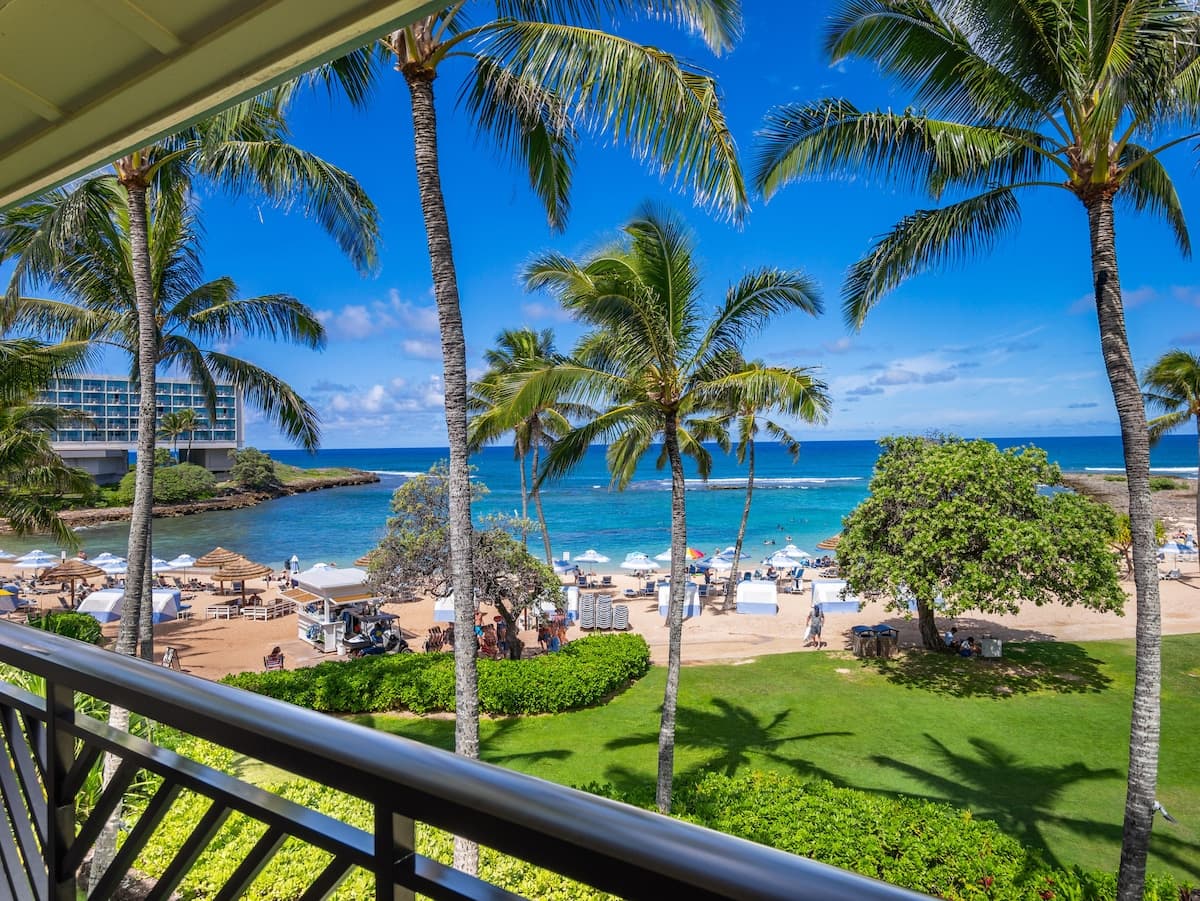 Villa in Kahuku · ★4.94 · Studio · 2 beds · 1 private bath - Photo 2