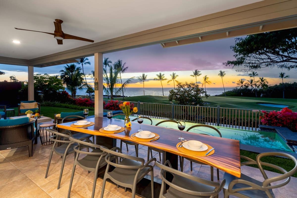 Home in Kailua-Kona · ★4.96 · 3 bedrooms · 7 beds · 3 baths - Photo 2