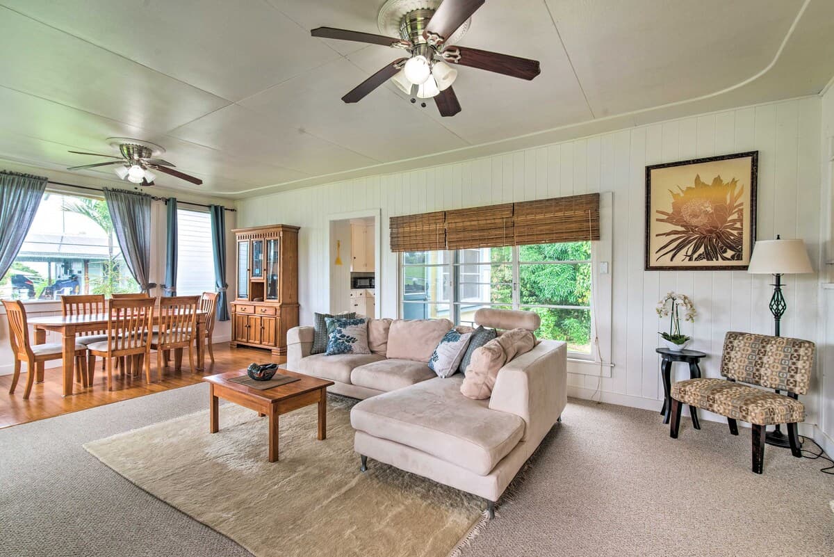 Home in Hilo · ★4.67 · 2 bedrooms · 3 beds · 1 shared bath - Photo 4