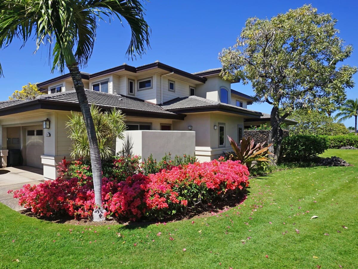 Condo in Waimea · ★4.8 · 3 bedrooms · 4 beds · 3.5 baths - Photo 2