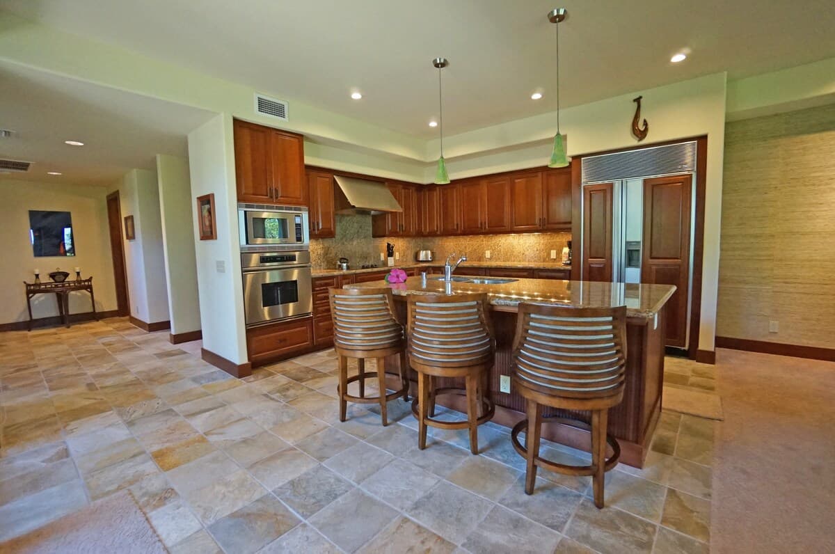 Condo in Waimea · ★4.8 · 3 bedrooms · 4 beds · 3.5 baths - Photo 4