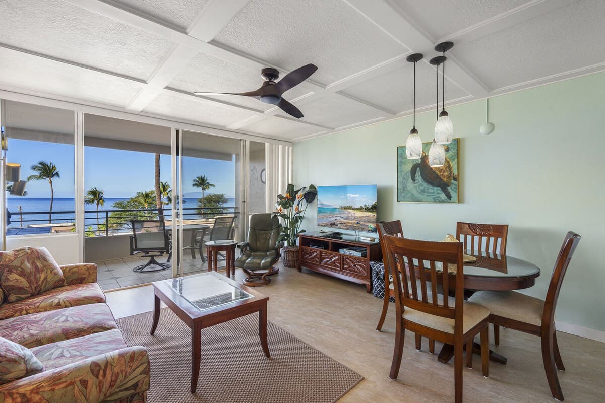 Condo in Kihei · ★4.67 · 1 bedroom · 2 beds · 1 private bath - Photo 2