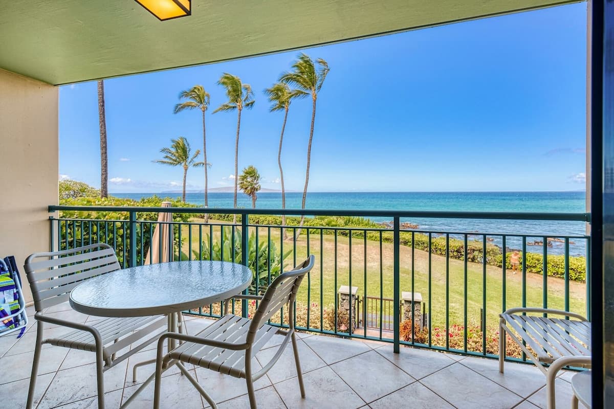 Condo in Kihei · ★5.0 · 1 bedroom · 2 beds · 1 bath - Photo 1