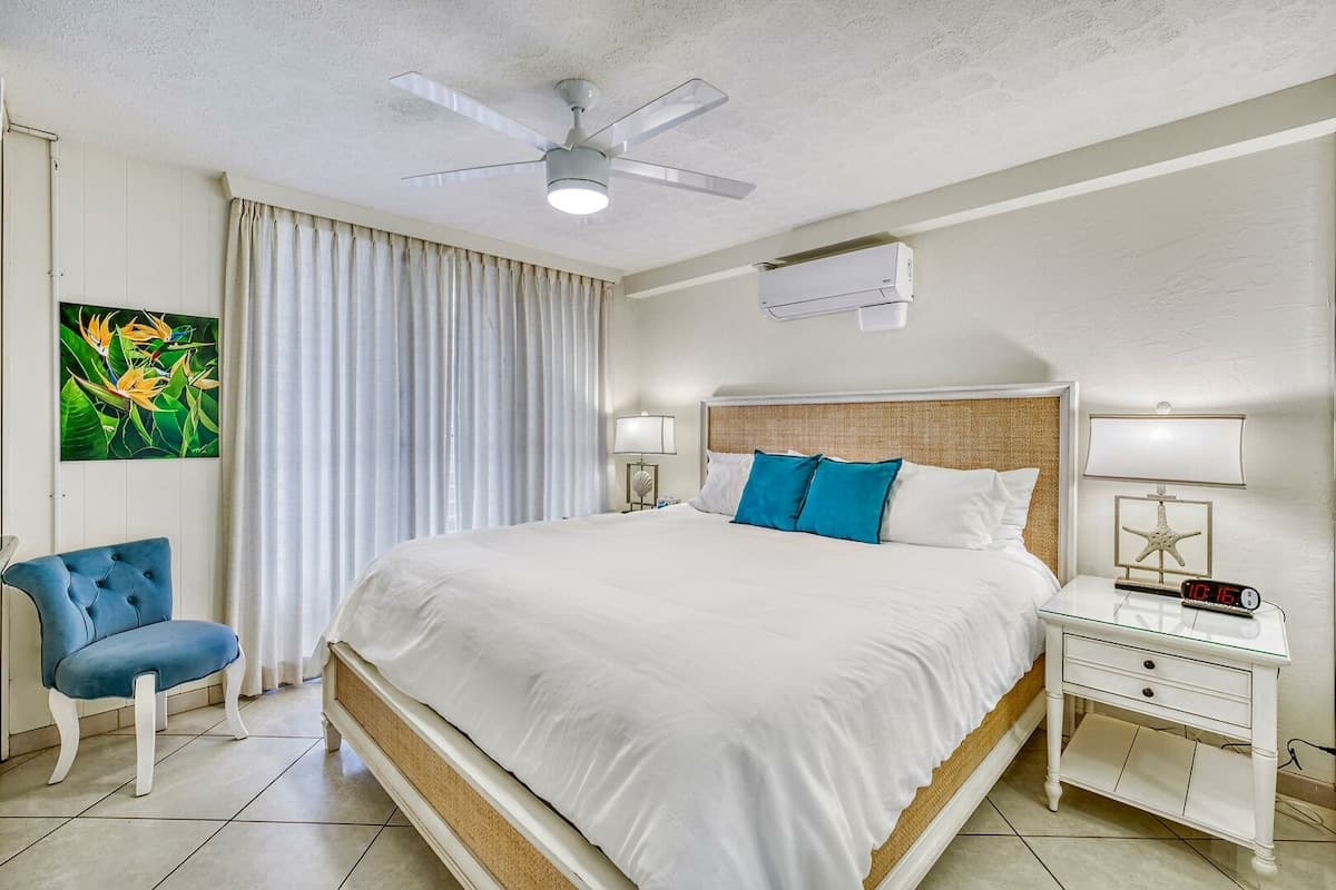 Condo in Kihei · ★5.0 · 1 bedroom · 2 beds · 1 bath - Photo 4