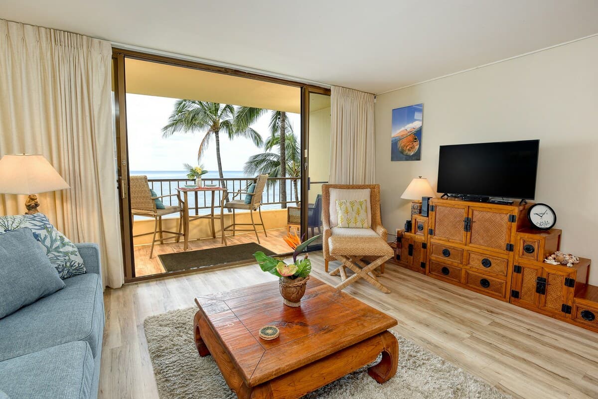 Condo in Kihei · ★4.8 · 1 bedroom · 2 beds · 1 shared bath - Photo 4