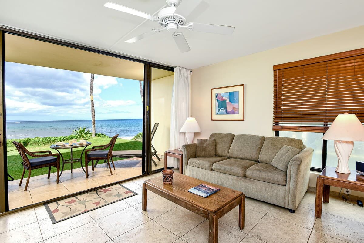 Sugar Beach Resort 135: 1BR Oceanfront | Pool - Photo 4