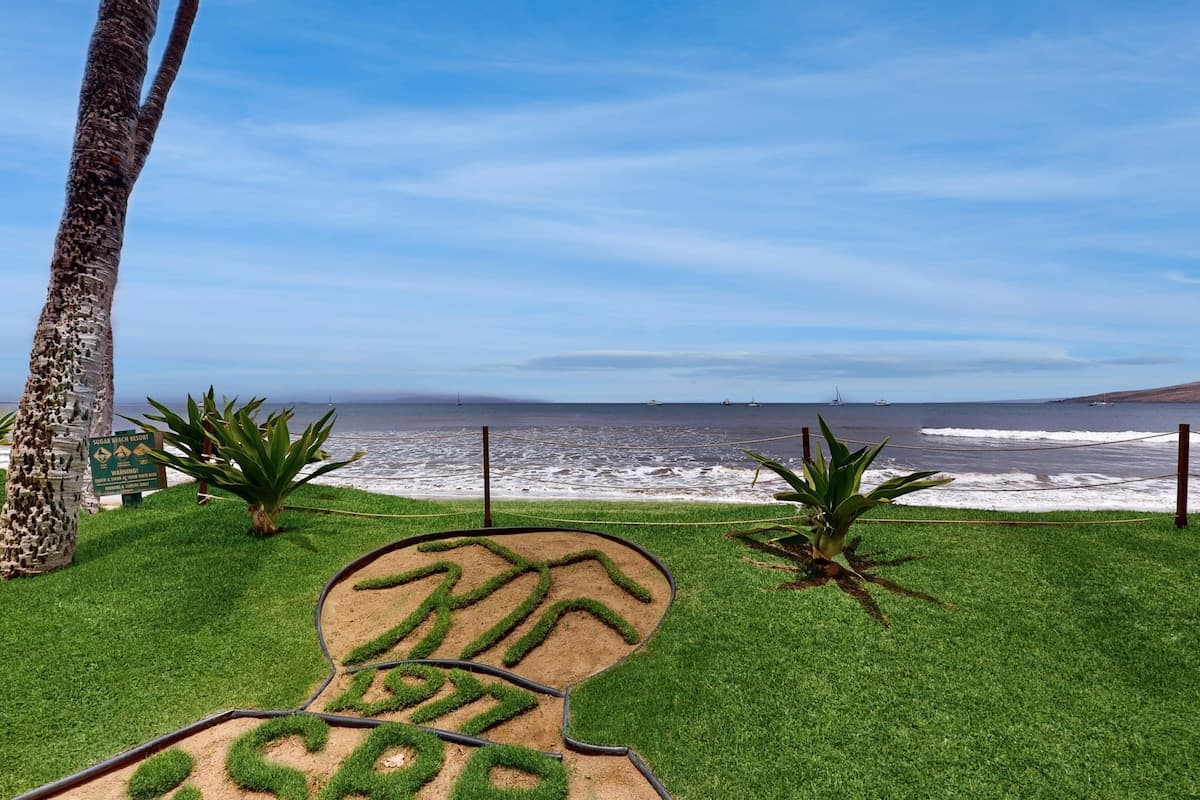 Sugar Beach Resort 513: 2BR Oceanfront | Pool - Photo 4