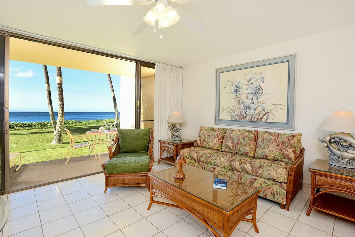 Condo in Kihei · ★4.47 · 1 bedroom · 2 beds · 1 shared bath - Photo 3