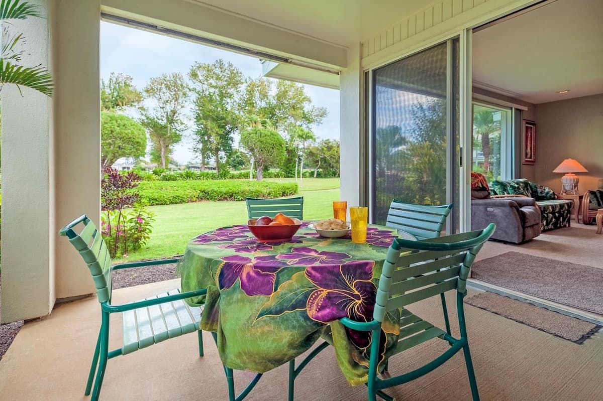 Condo in Princeville · ★4.42 · 2 bedrooms · 3 beds · 2 private baths - Photo 2