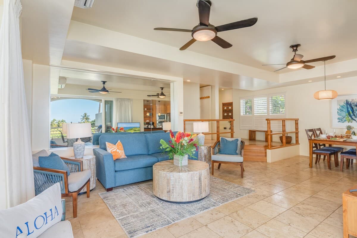 Condo in Kihei · ★4.9 · 1 bedroom · 2 beds · 2 baths - Photo 4