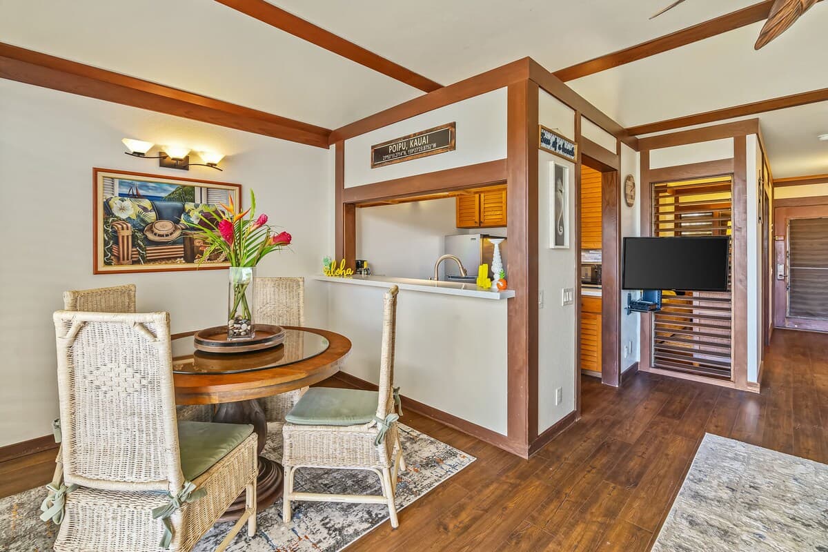 Condo in Koloa · ★4.69 · 1 bedroom · 2 beds · 1 private bath - Photo 3