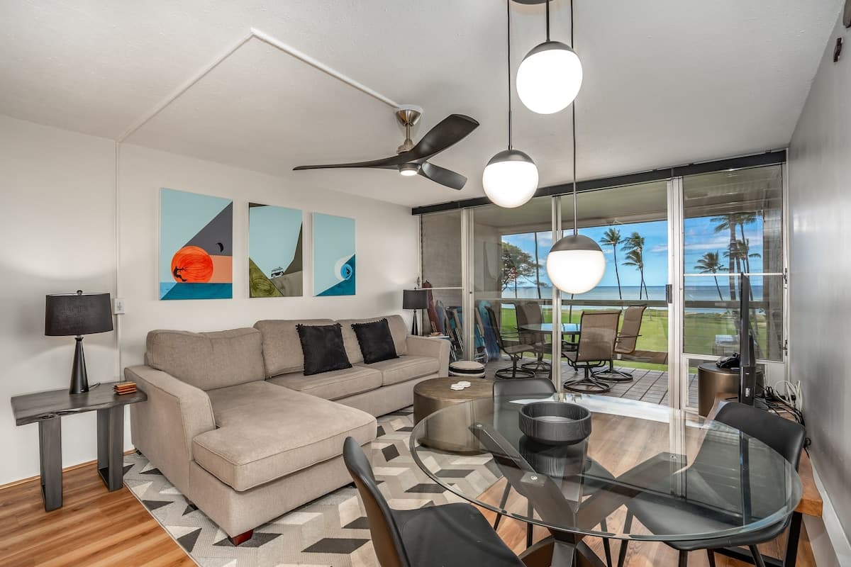 Condo in Kihei · ★5.0 · 1 bedroom · 2 beds · 1 private bath - Photo 5