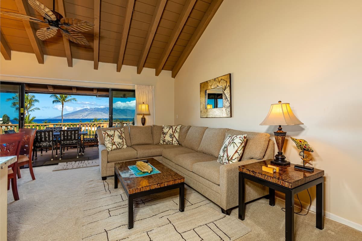 Condo in Kihei · ★4.8 · 2 bedrooms · 3 beds · 2 private baths - Photo 5
