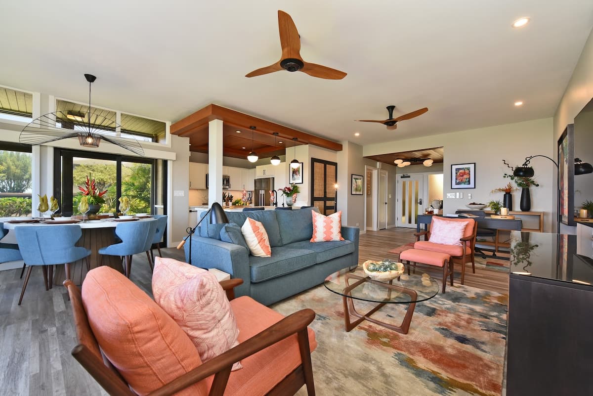 Condo in Lahaina · ★5.0 · 2 bedrooms · 4 beds · 3 baths - Photo 1