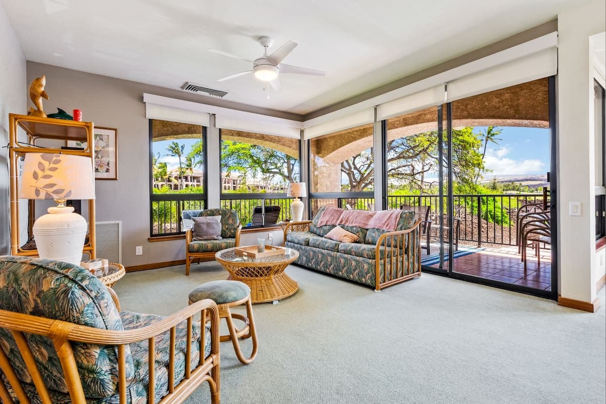 Condo in Waikoloa Village · ★4.65 · 1 bedroom · 2 beds · 1.5 shared baths - Photo 2